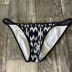 VICTORIA SECRET SEXY BIKINI BOTTOM, MEDIUM